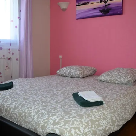 Сasa de vacaciones Le Caprice De La - Maison Avec Véranda, Jardin