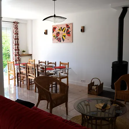 Le Caprice De La - Maison Avec Veranda, Jardin Holiday home *